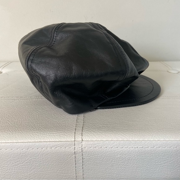 Lord & Taylor Vintage Newsboy Leather Biker Driving Hat - Picture 9 of 12